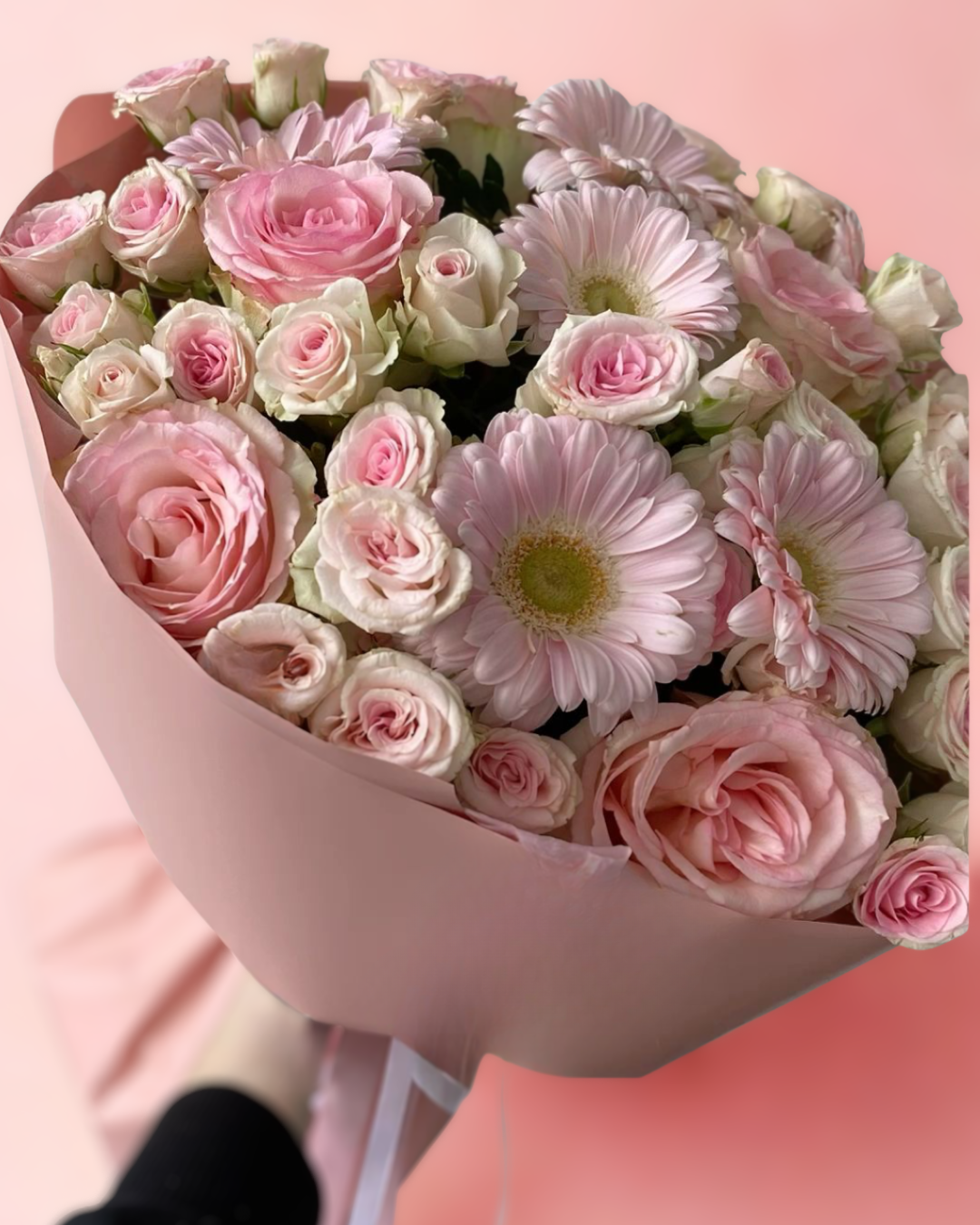 Mixes light pink