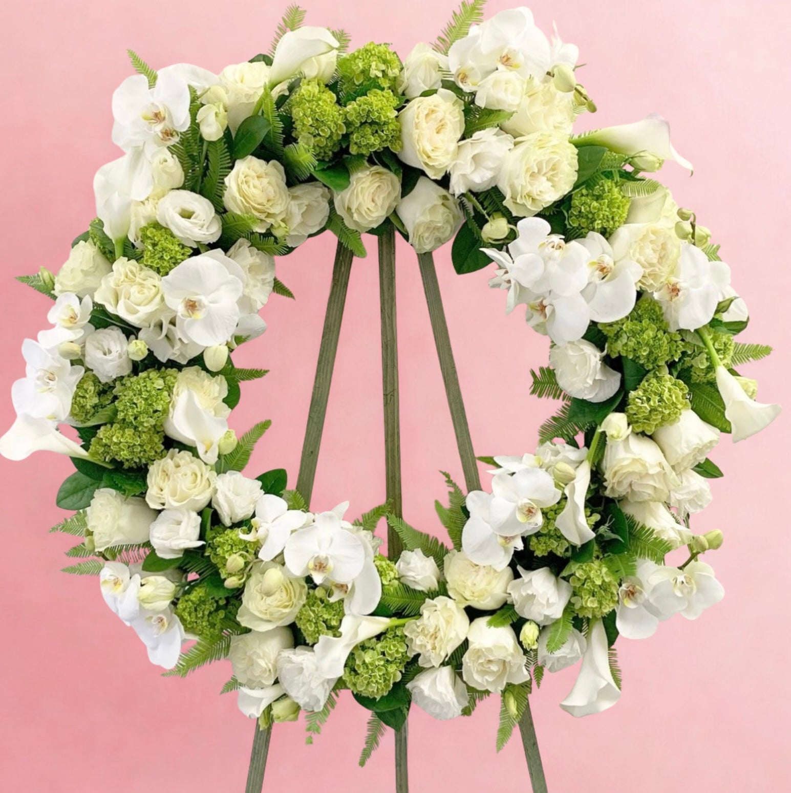 Green and white Crown