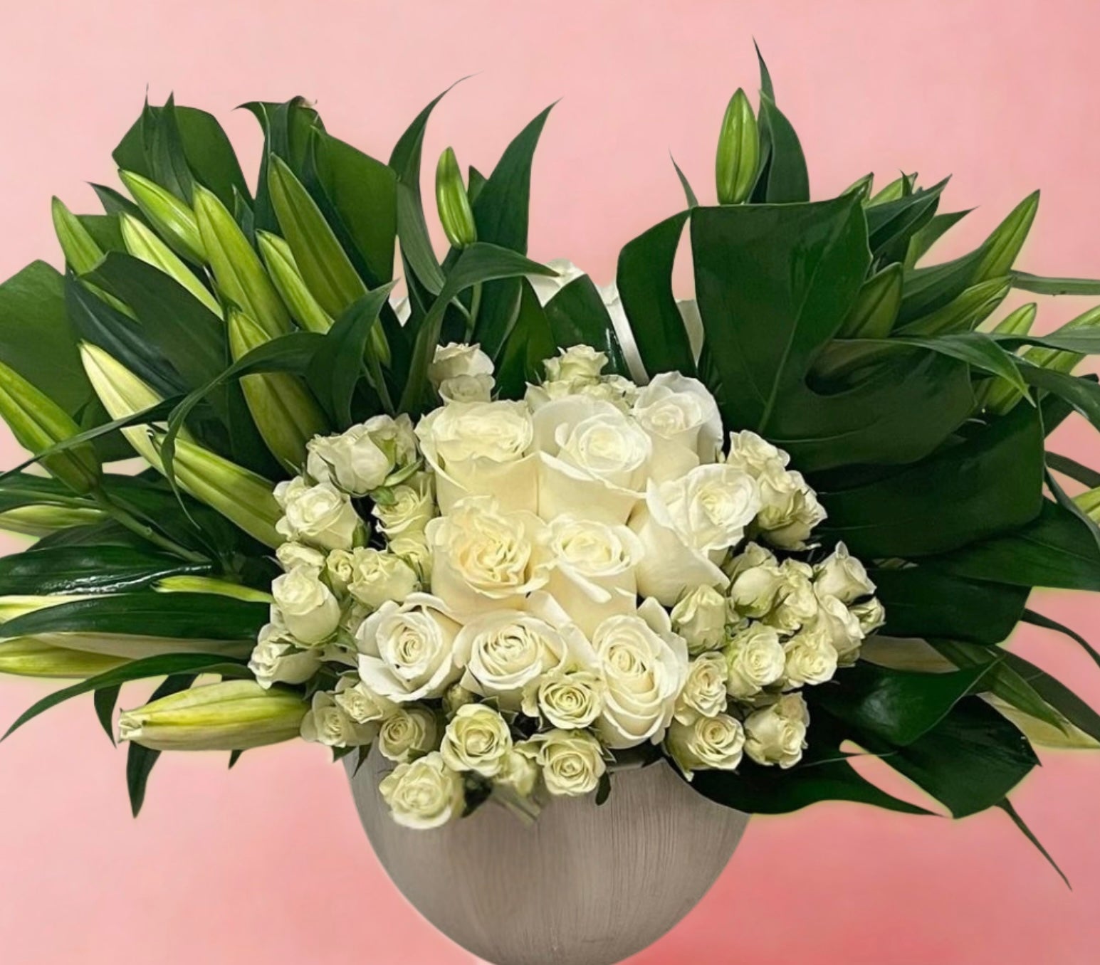 White Rose and lilly